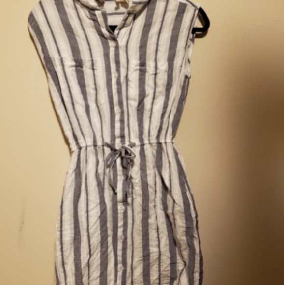 Romper - Picture 1 of 3